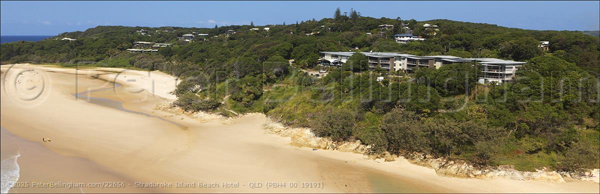 Peter Bellingham Photography Stradbroke Island Beach Hotel - QLD (PBH4 00 19191)